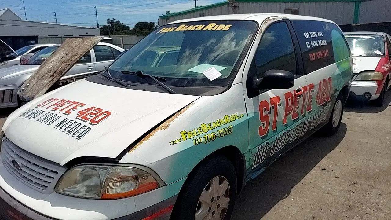 Photo of 2001 Ford Windstar