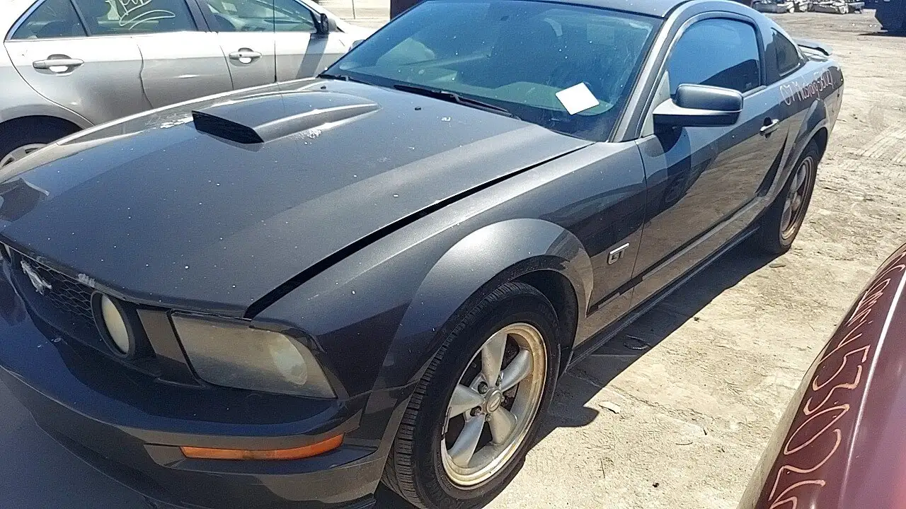 Photo of 2007 Ford Mustang