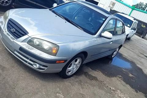 Photo of 2005 Hyundai Elantra