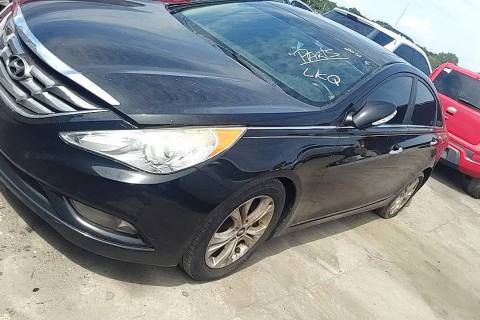 Photo of 2013 Hyundai Sonata
