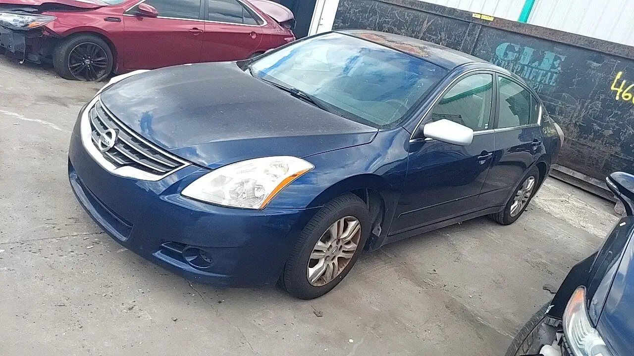 Photo of 2012 Nissan Altima
