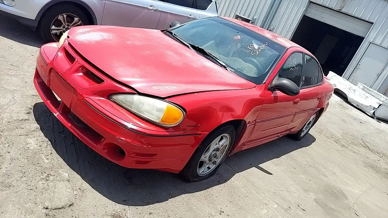Photo of 2004 Pontiac Grand Am