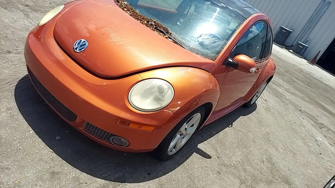 Photo of 2010 Volkswagen Beetle