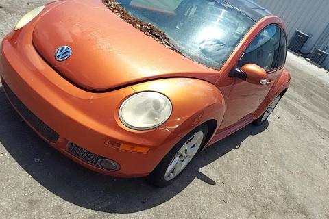 Photo of 2010 Volkswagen Beetle