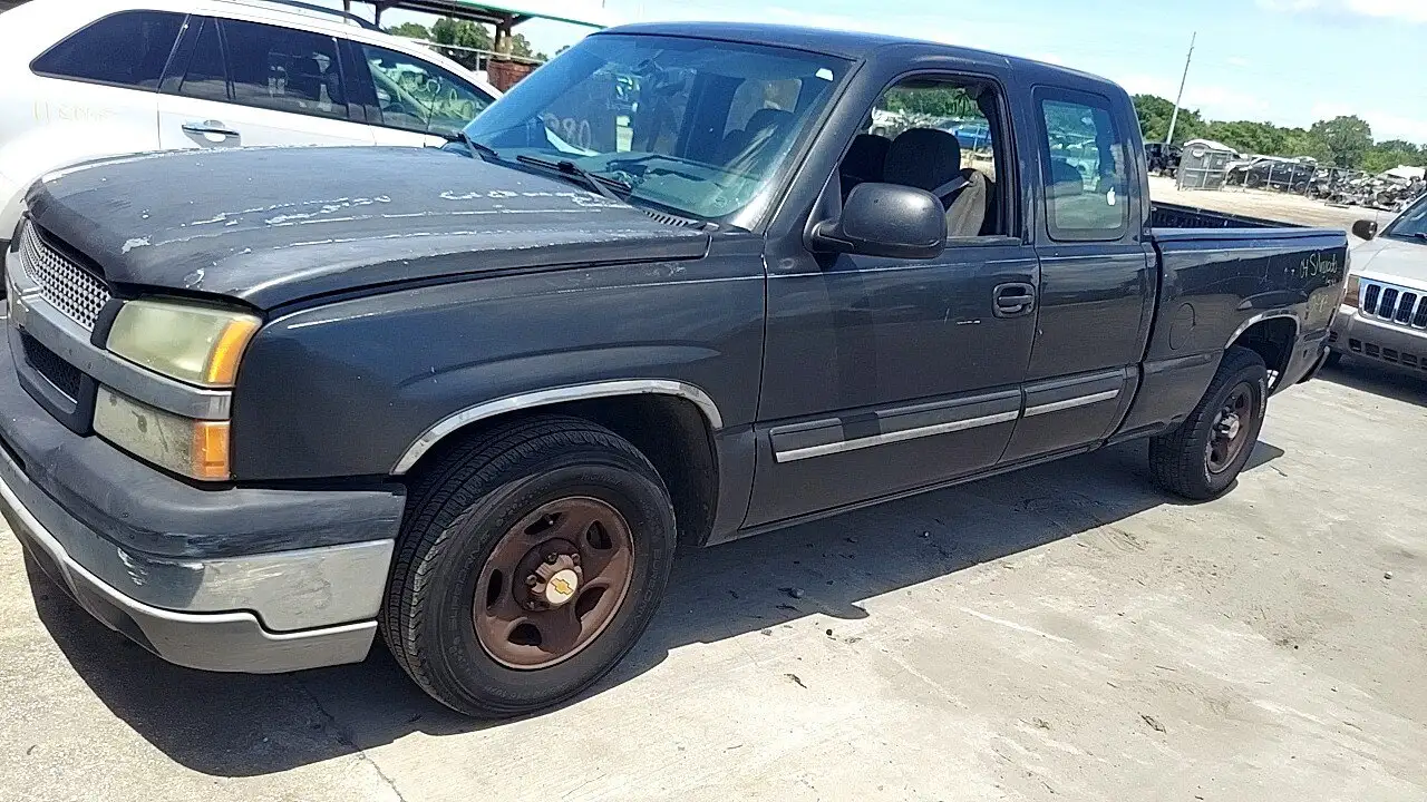 Photo of 2004 Chevrolet Silverado 1500