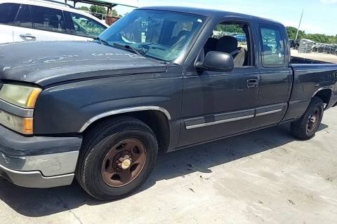 Photo of 2004 Chevrolet Silverado 1500