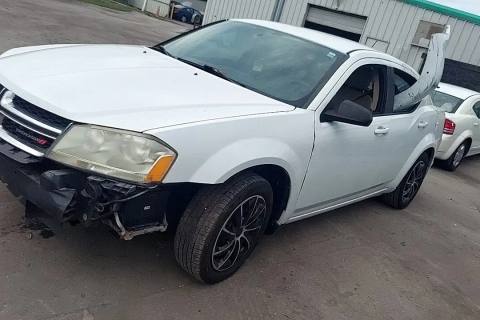 Photo of 2014 Dodge Avenger