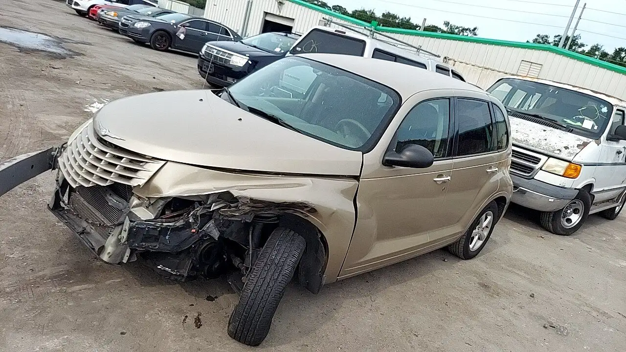 Photo of 2005 Chrysler Pt Cruiser