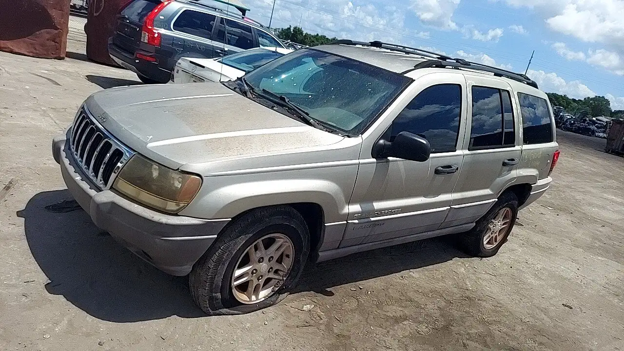 Photo of 2003 Jeep Grand Cherokee