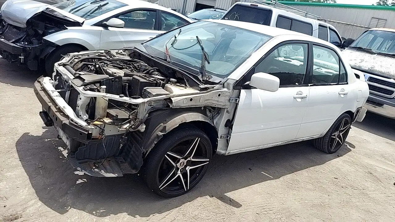 Photo of 2002 Mitsubishi Lancer