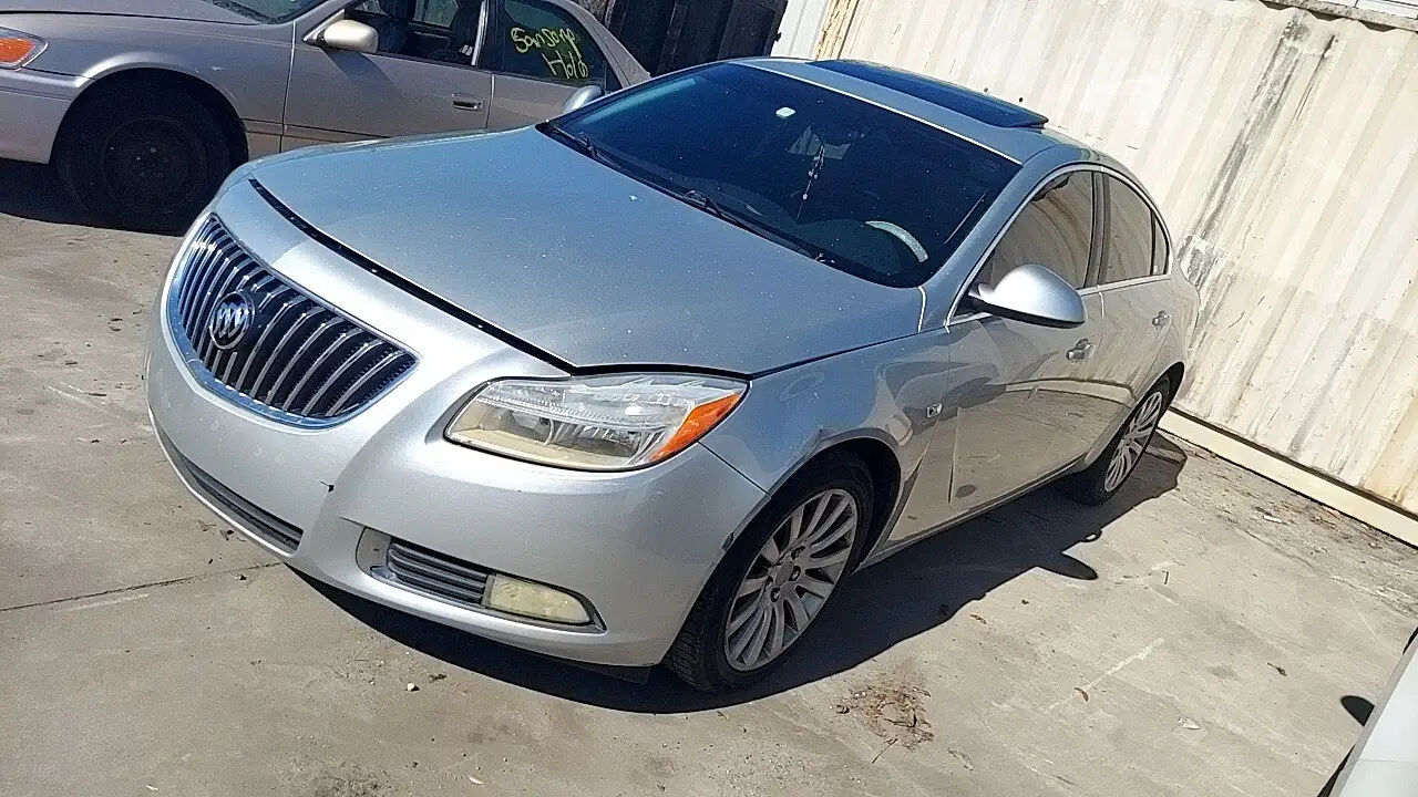 Photo of 2011 Buick Regal
