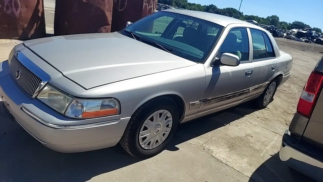 Photo of 2004 Mercury Grand Marquis
