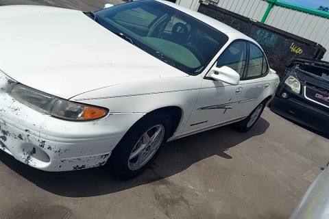 Photo of 2002 Pontiac Grand Prix