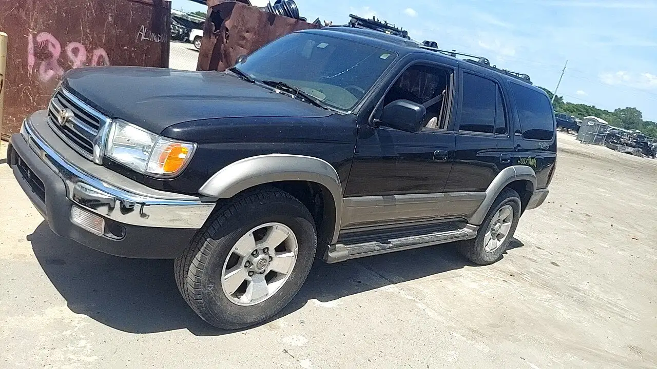 Photo of 2000 Toyota 4Runner
