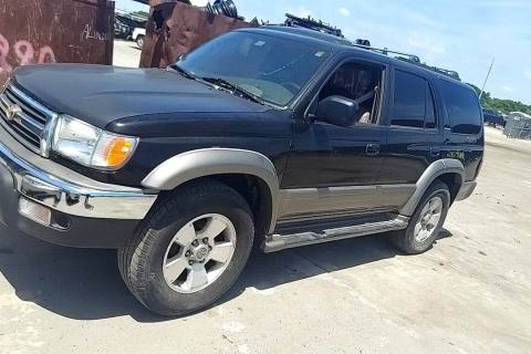 Photo of 2000 Toyota 4Runner