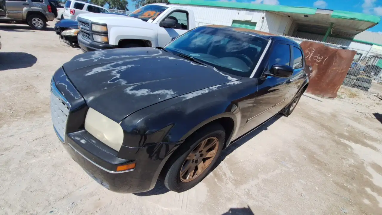 Photo of 2006 Chrysler 300