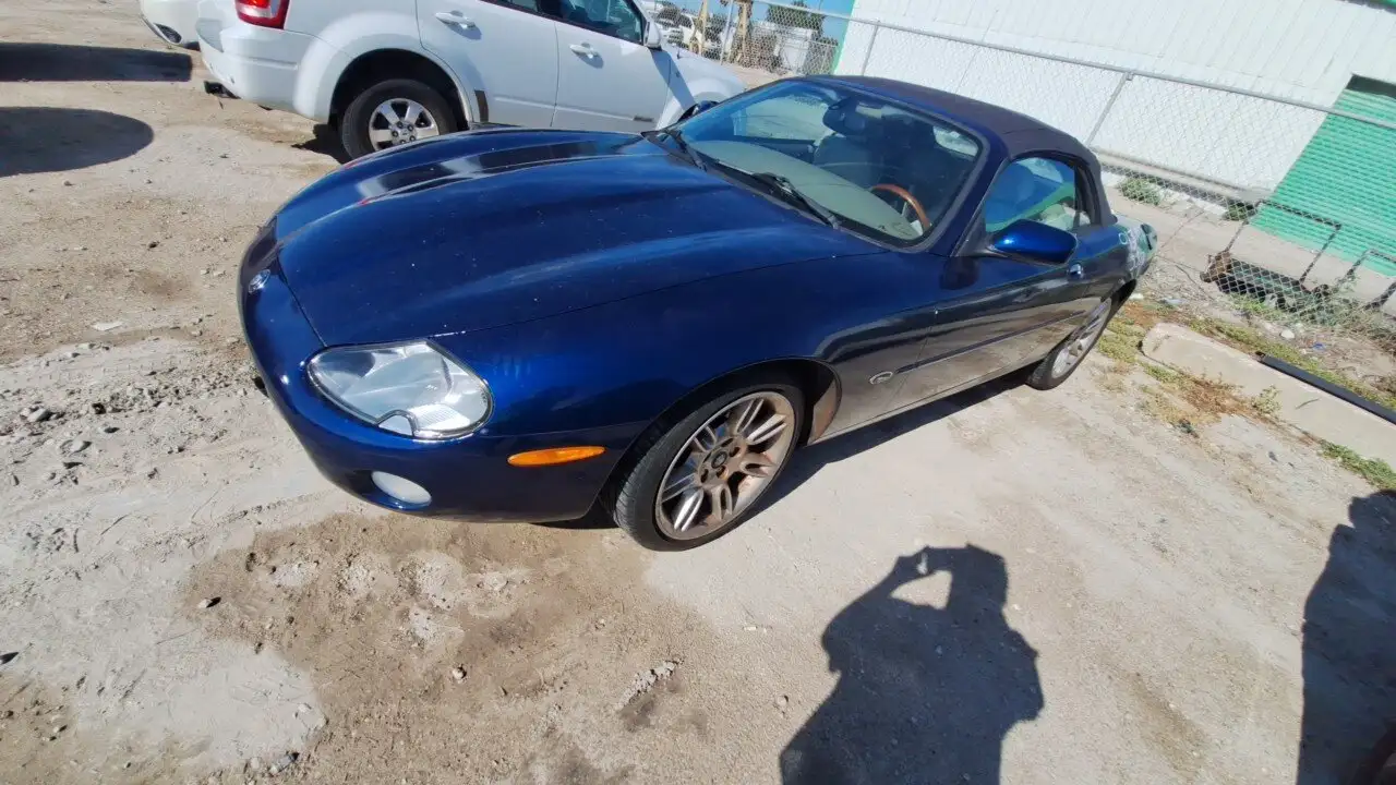 Photo of 2001 Jaguar Xk8
