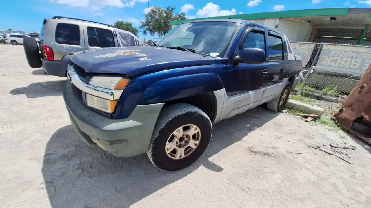 Photo of 2002 Chevrolet Avalanche 1500