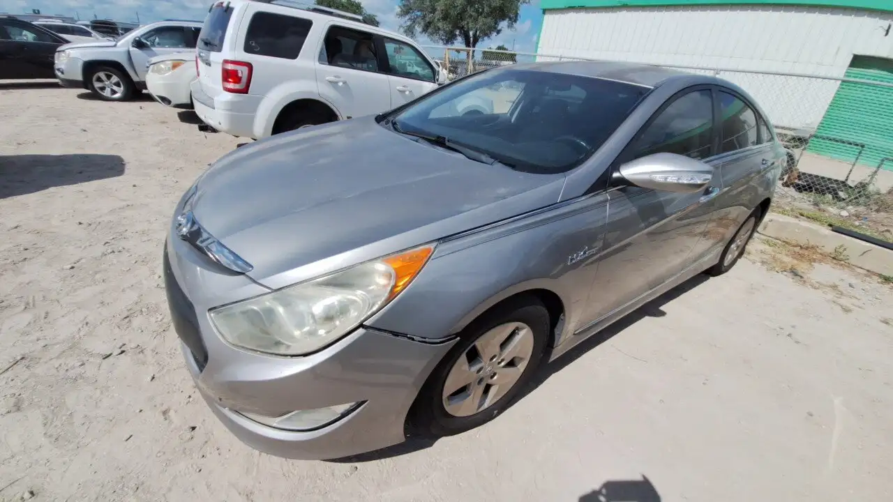 Photo of 2011 Hyundai Sonata