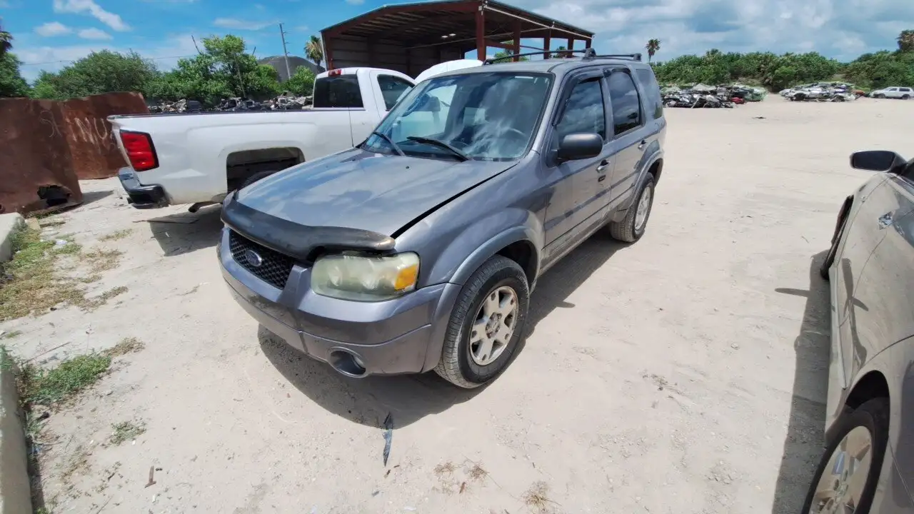 Photo of 2007 Ford Escape