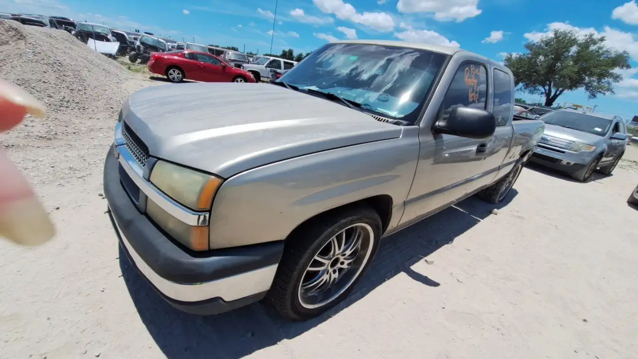 Photo of 2003 Chevrolet Silverado 1500