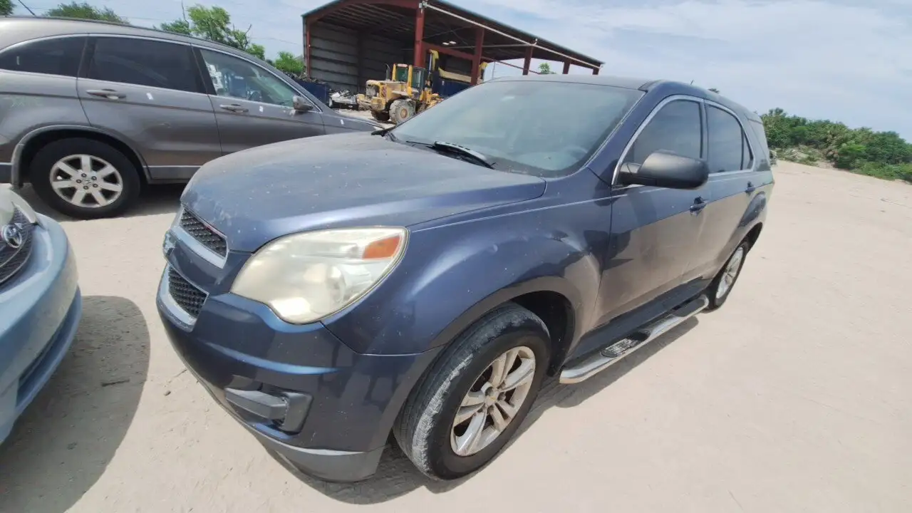 Photo of 2013 Chevrolet Equinox
