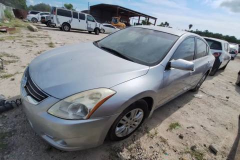 Photo of 2010 Nissan Altima