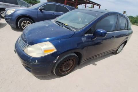 Photo of 2008 Nissan Versa