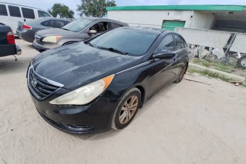 Photo of 2011 Hyundai Sonata