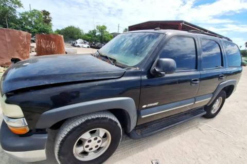 Photo of 2003 Chevrolet Tahoe