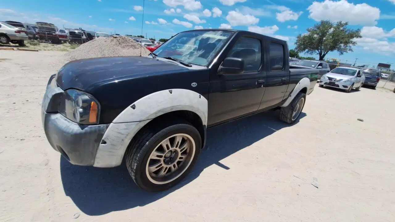 Photo of 2002 Nissan Frontier