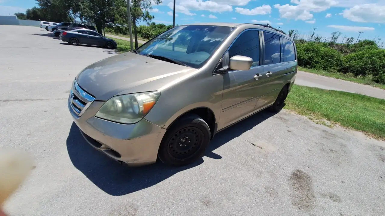 Photo of 2005 Honda Odyssey