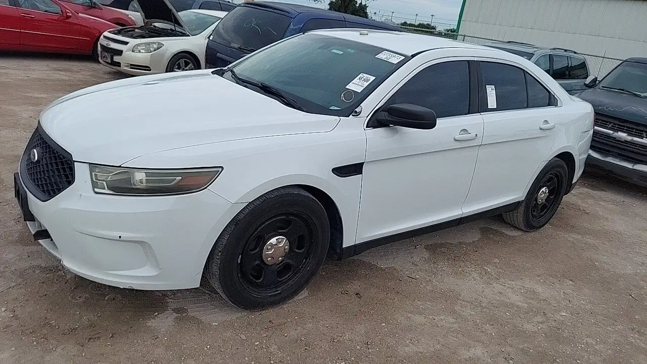 Photo of 2014 Ford Taurus