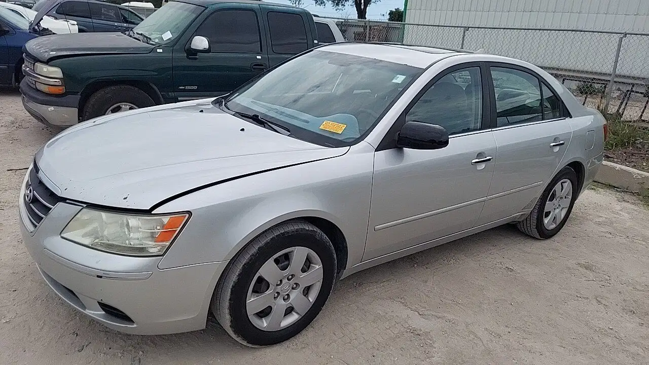 Photo of 2009 Hyundai Sonata