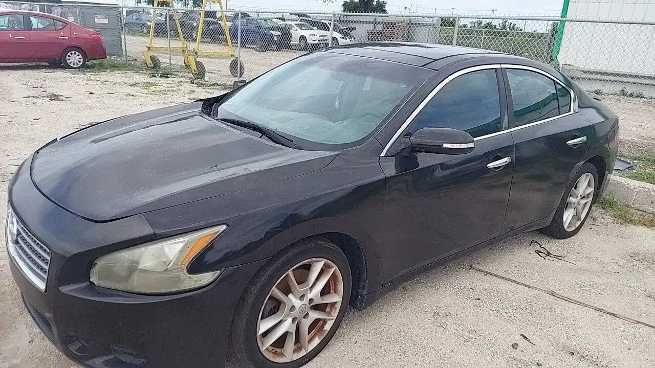 Photo of 2009 Nissan Maxima