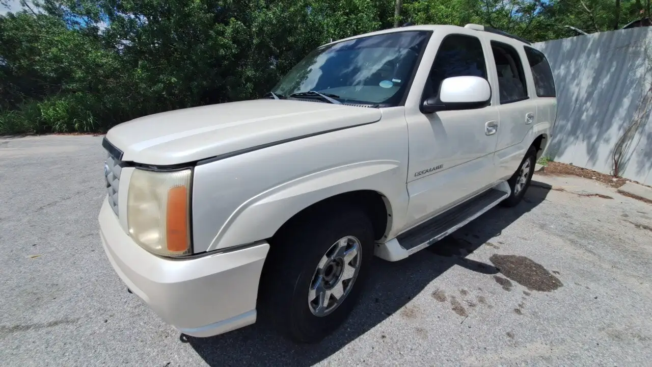 Photo of 2005 Cadillac Escalade