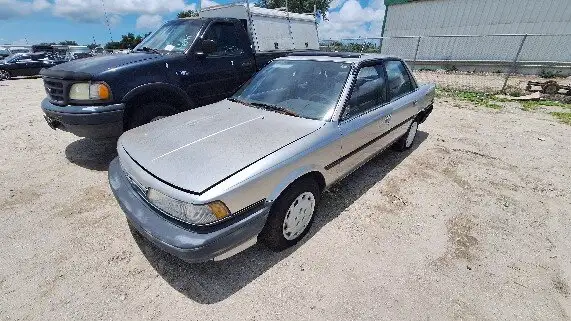 Photo of 1989 Toyota Camry