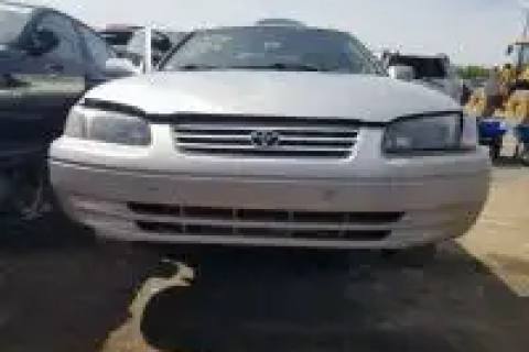 Photo of 1998 Toyota Camry