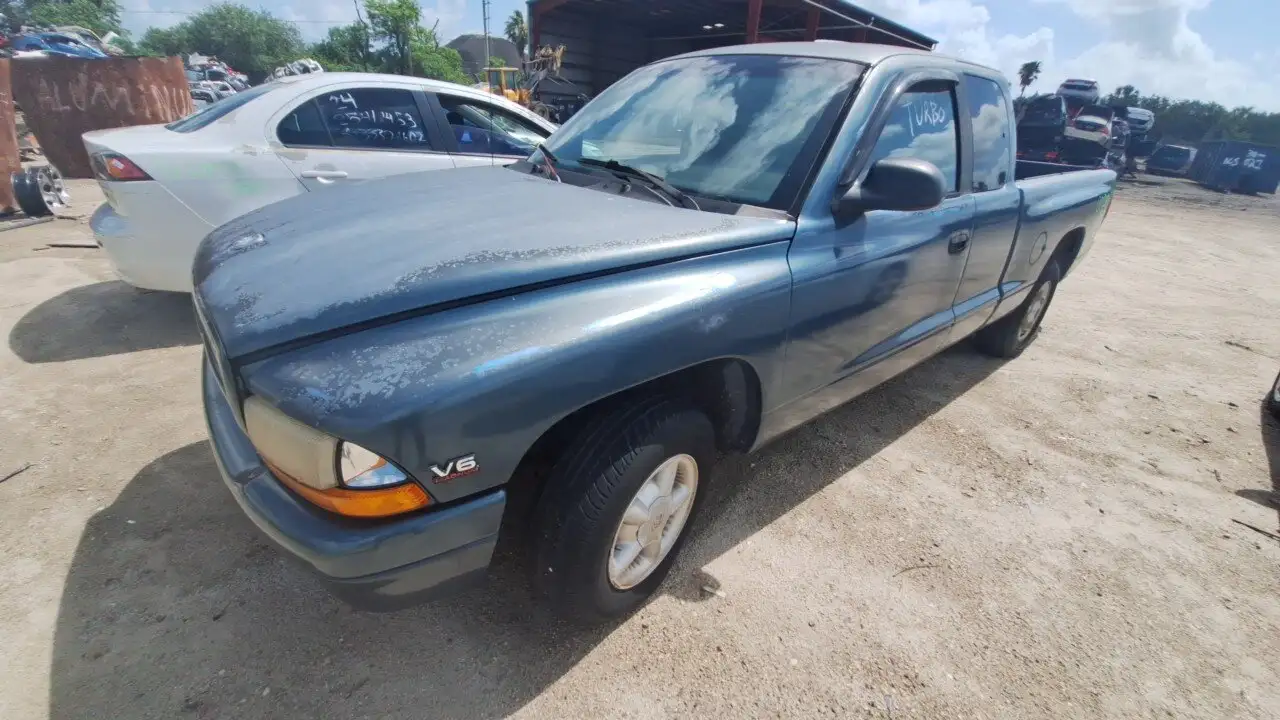Photo of 2000 Dodge Dakota