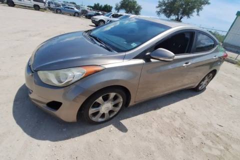 Photo of 2013 Hyundai Elantra