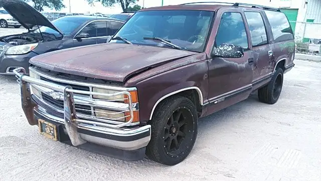 Photo of 1995 Chevrolet C1500 Suburban