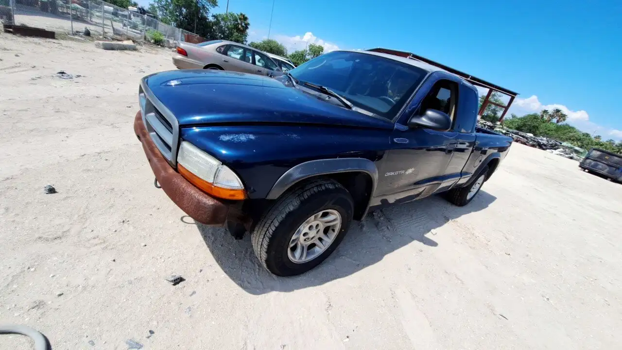 Photo of 2002 Dodge Dakota