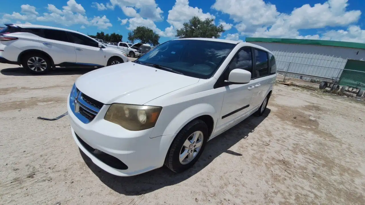 Photo of 2012 Dodge Grand Caravan