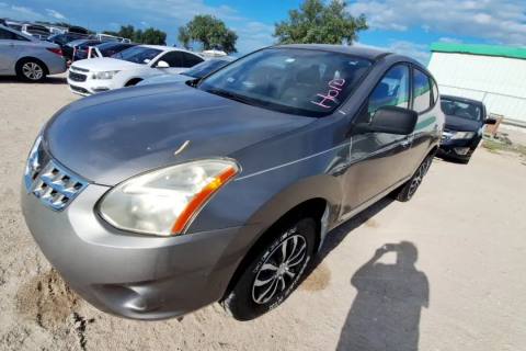 Photo of 2012 Nissan Rogue