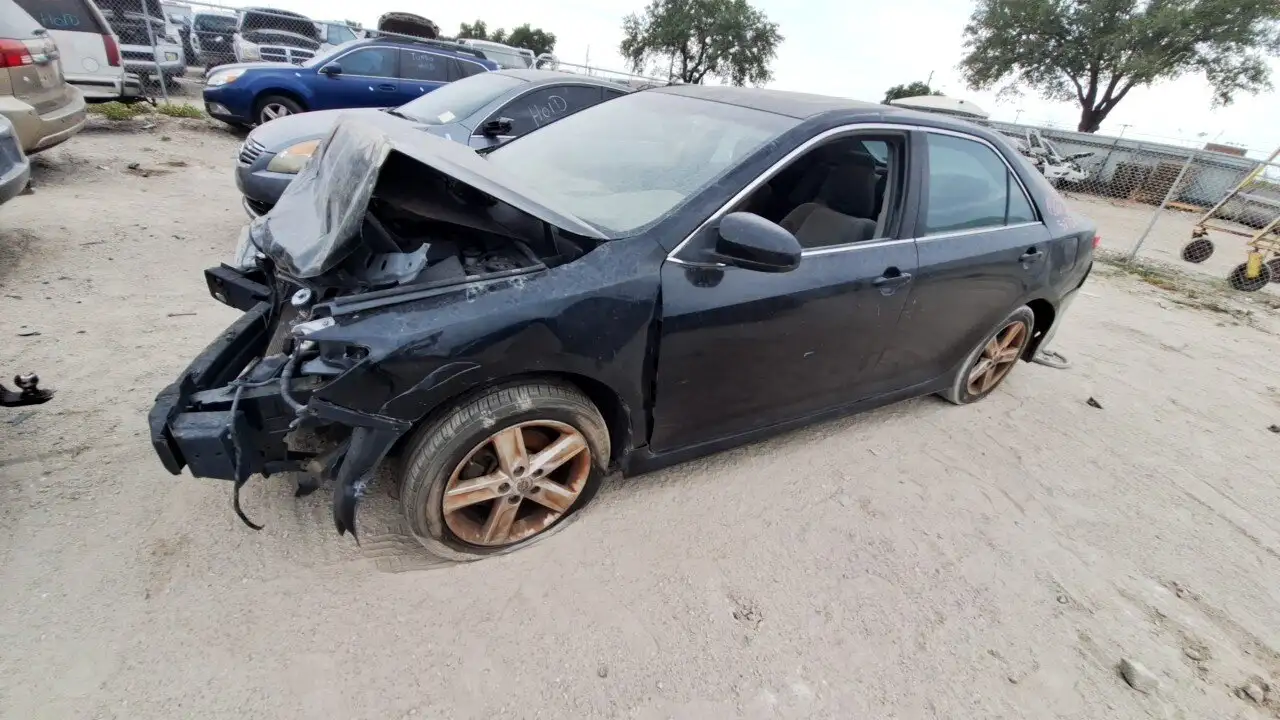 Photo of 2014 Toyota Camry
