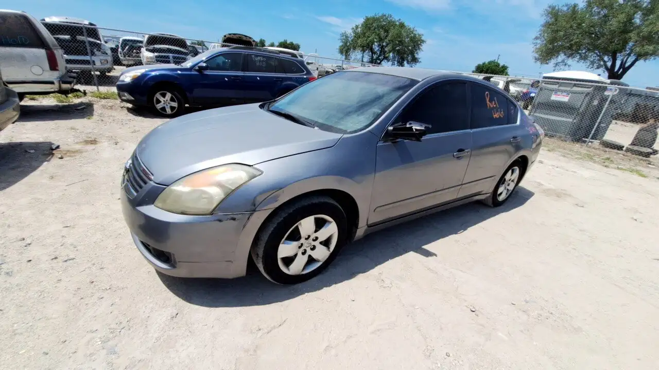 Photo of 2008 Nissan Altima