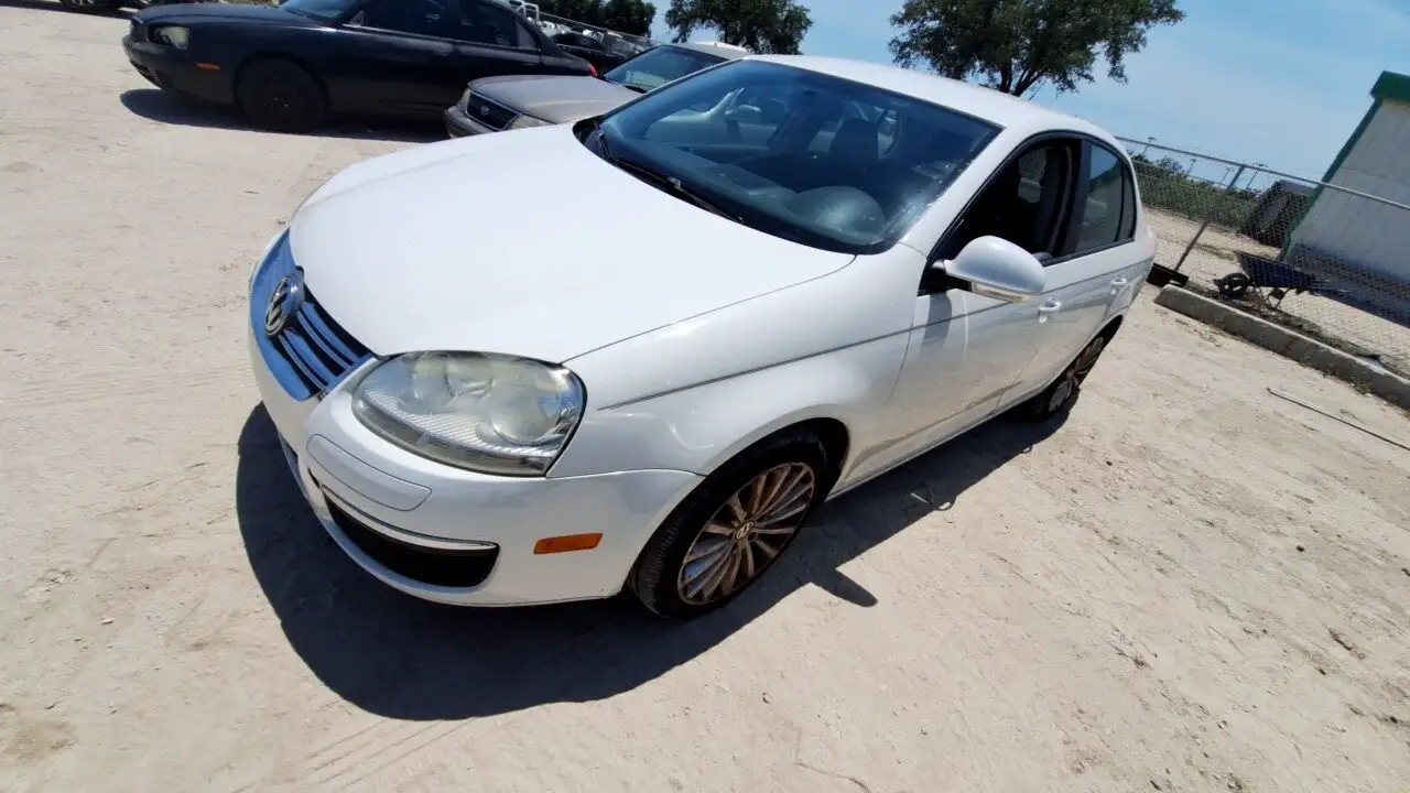 Photo of 2010 Volkswagen Jetta