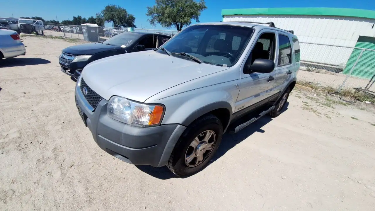 Photo of 2002 Ford Escape