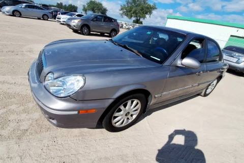 Photo of 2005 Hyundai Sonata