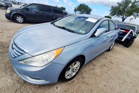 Photo of 2013 Hyundai Sonata